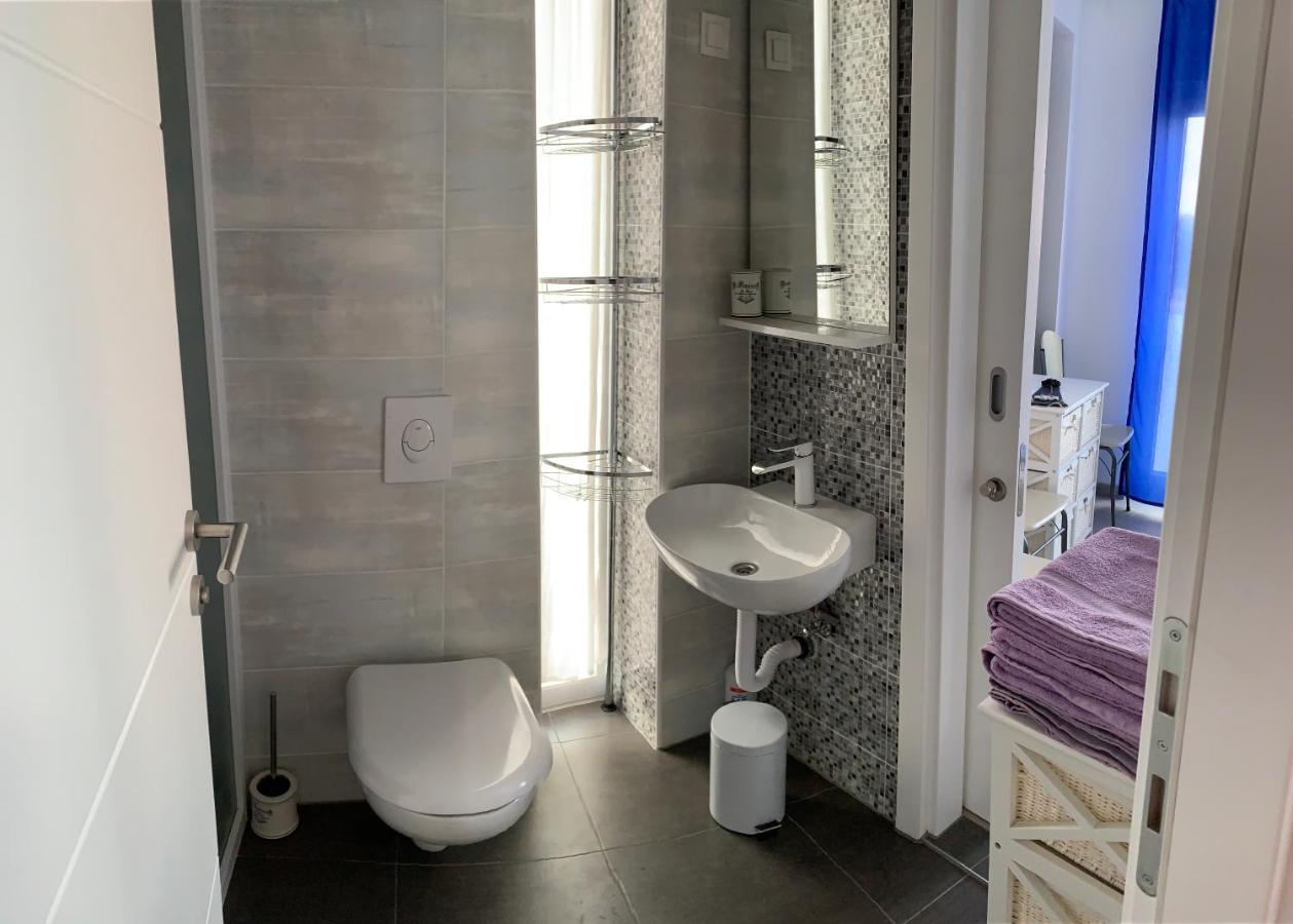 Villa Legacy 2 Novalja Bagian luar foto